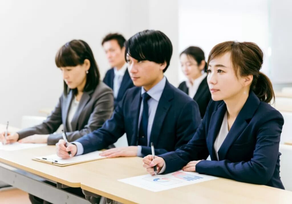 四日市市・鈴鹿市の求人案内 求人募集 採用 高収入 働く 未経験者大歓迎 三重県 四日市市 塗装工事